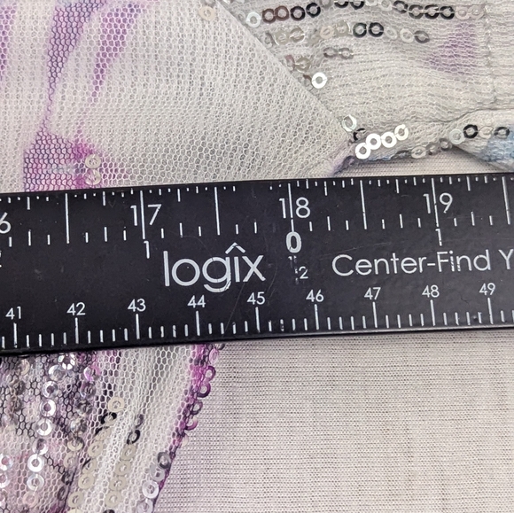 Passion Long Double Sleeve Blouse with Roses, Cross and Sequins Large - Picture 7 of 9